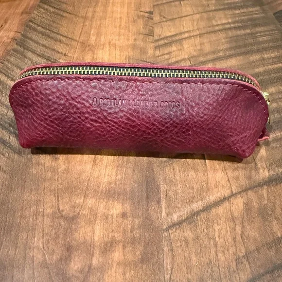 Portland Leather Brown Tote with Burgundy and Wine Pouches - Picture 3 of 7